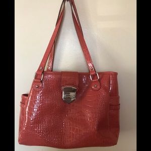 Liz Claiborne Purse in great condition